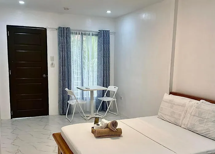 La Concepcion Cove Garden Apartment *