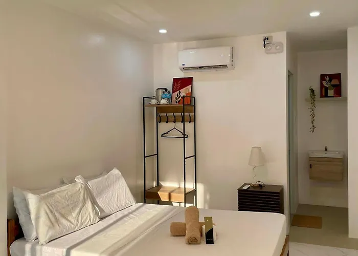 La Concepcion Cove Garden Apartment *