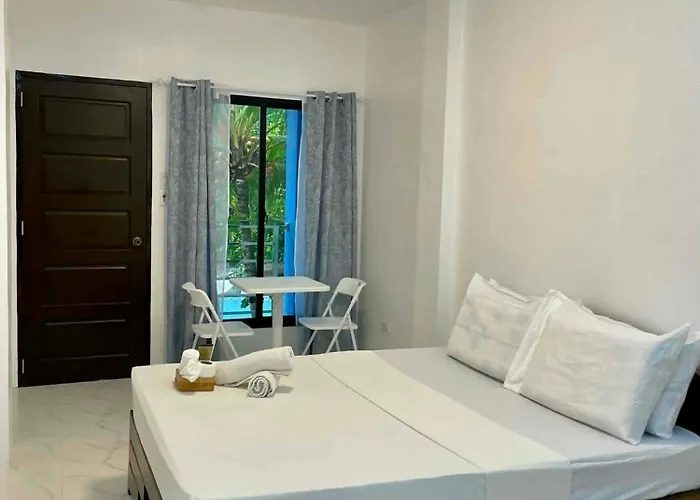 La Concepcion Cove Garden Apartment